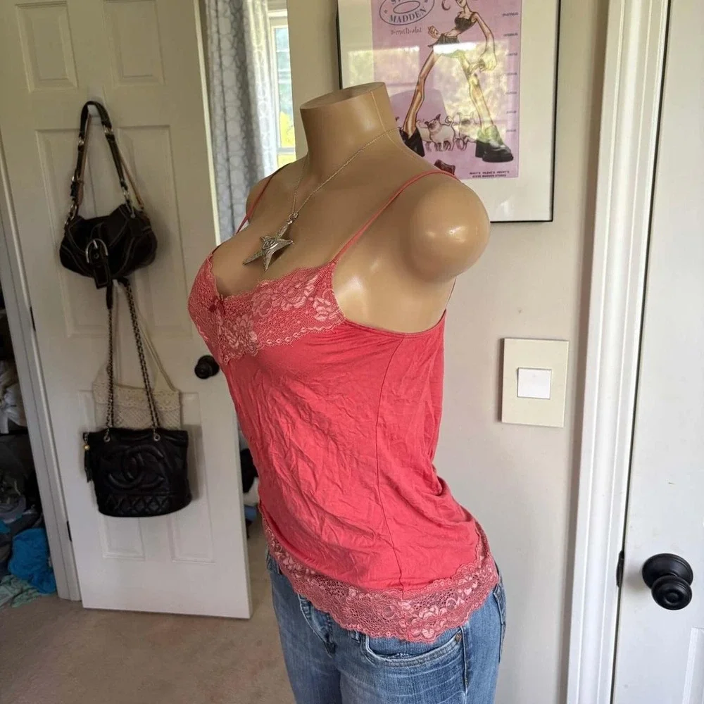 00s pink raspberry lace cami (size M)